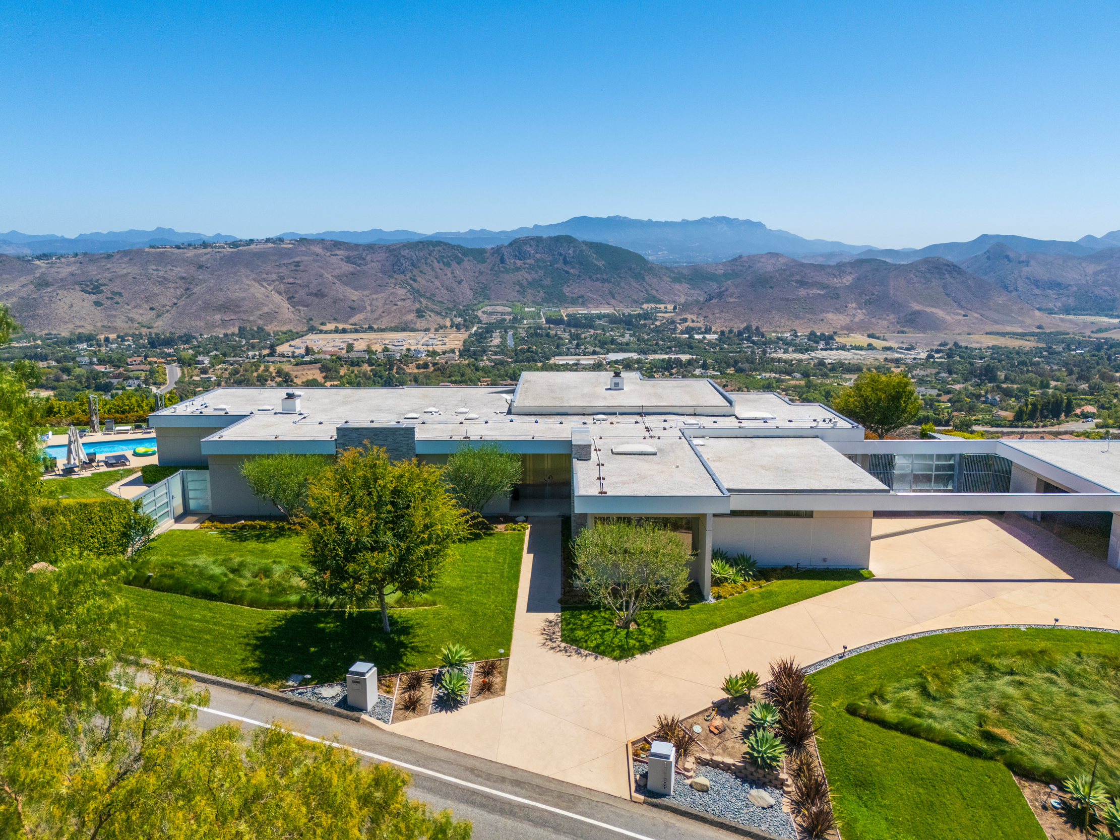 Aerial estate grounds
